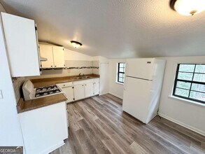 6104 Pisgah Rd SW in Mableton, GA - Building Photo - Building Photo