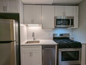 3935 N Janssen Ave, Unit gdn in Chicago, IL - Building Photo - Building Photo