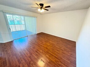 16203 Glenmoor Dr, Unit 16203 in West Palm Beach, FL - Building Photo - Building Photo