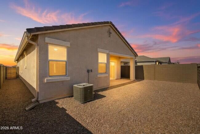 9051 S Palo Verde Dr in Apache Junction, AZ - Building Photo - Building Photo