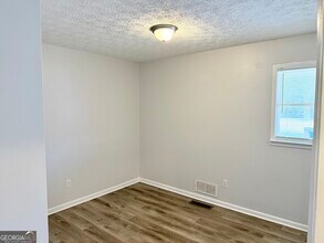 88 Church St in Mcdonough, GA - Building Photo - Building Photo