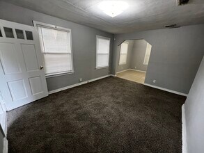 5035 Campenella Dr in Jacksonville, FL - Building Photo - Building Photo