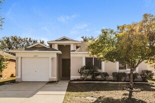 13409 Prestwick Dr in Riverview, FL - Building Photo