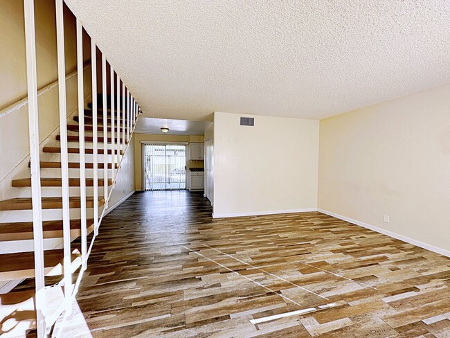 property at 521 S Maryland Pkwy