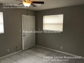 1104 NW 5th Ave-Unit -E in Fort Lauderdale, FL - Foto de edificio - Building Photo