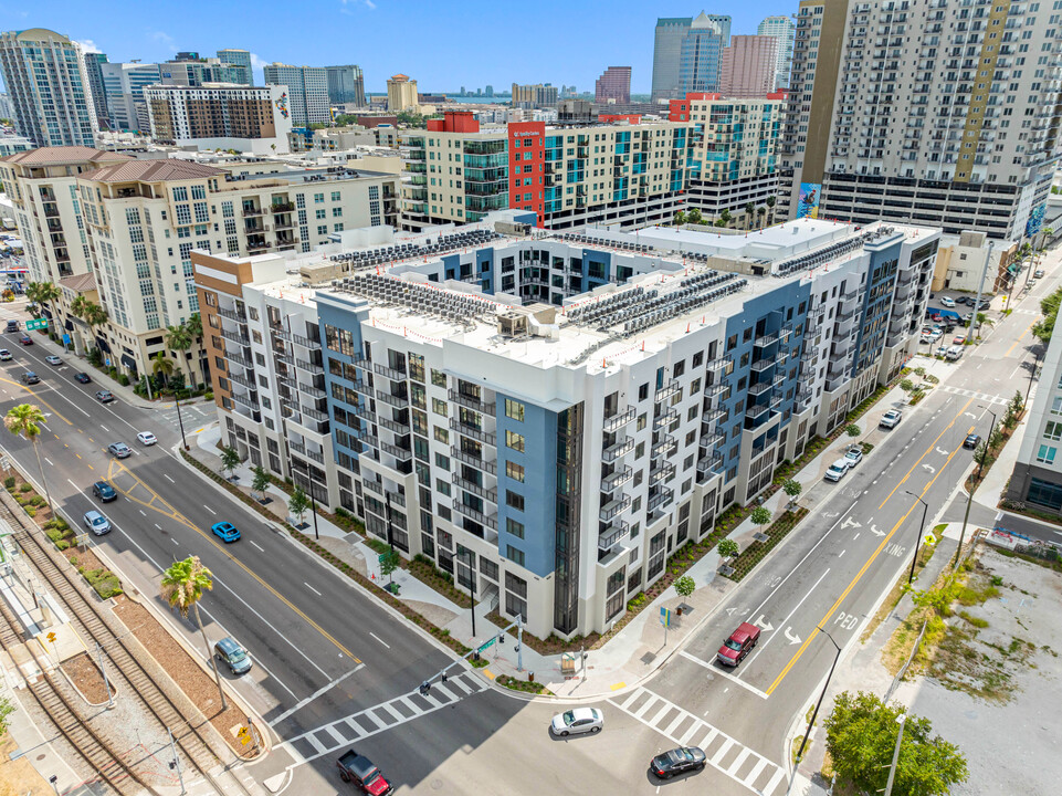 Inscription Channel District in Tampa, FL - Building Photo