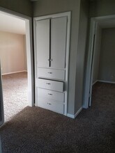 2113 Henderson Dr in Edmond, OK - Building Photo - Building Photo