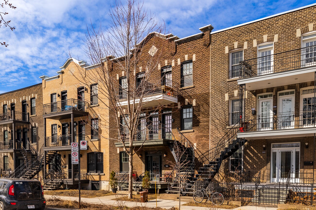 2347 Guindon Tsse in Montréal, QC - Building Photo - Primary Photo