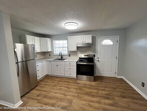 2407 N Chamberlain Ave in Chattanooga, TN - Building Photo - Building Photo