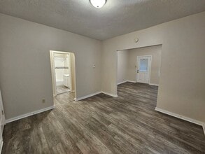 1742 Huey St in South Bend, IN - Building Photo - Building Photo