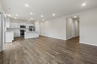 10618 SE 265th Pl in Kent, WA - Building Photo - Building Photo