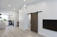 932 7th St in Santa Monica, CA - Building Photo - Building Photo