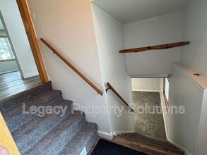 609 N 29th St in Bismarck, ND - Foto de edificio - Building Photo