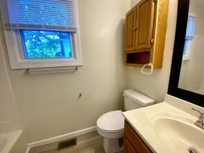 232 S Main St in Edwardsville, IL - Building Photo - Building Photo