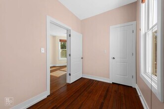 3320 W Warner Ave in Chicago, IL - Building Photo - Building Photo