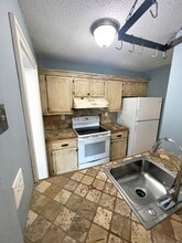 15 Sundance Dr in Branford, CT - Building Photo - Building Photo