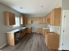 405 Main St in Van Meter, IA - Building Photo - Building Photo