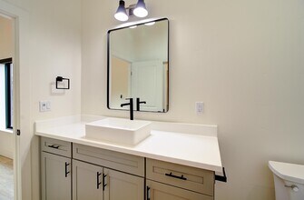 1221 East Emma Drive in Flagstaff, AZ - Building Photo - Building Photo