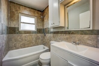 1610 S Memphis St in Fort Smith, AR - Building Photo - Building Photo