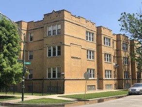 5959 S Sacramento Ave in Chicago, IL - Building Photo - Building Photo