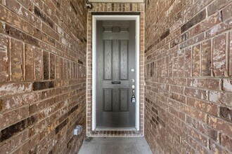3853 Legend Hill in New Braunfels, TX - Building Photo - Building Photo