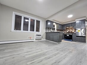 8668 W Carmen Ave, Unit 1 in Norridge, IL - Building Photo - Building Photo
