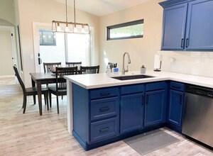 8803 W John Cabot Rd in Peoria, AZ - Building Photo - Building Photo