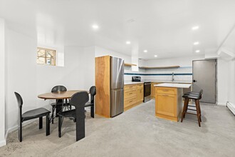 229 Oak St in Weehawken, NJ - Building Photo - Building Photo