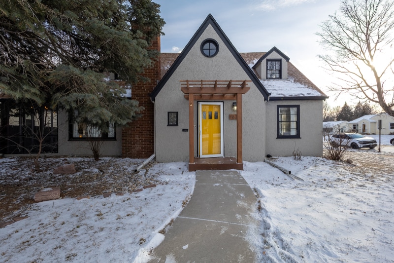 1621 W 22nd St in Sioux Falls, SD - Building Photo