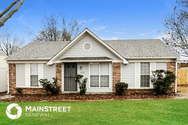 property at 3805 Ivanhoe Dr