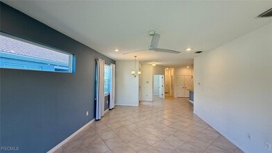 4209 Bloomfield St in Ft. Myers, FL - Foto de edificio - Building Photo