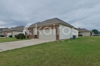 45 HAWK LN in Lincoln, AL - Foto de edificio - Building Photo