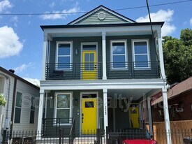 2023 First St in New Orleans, LA - Building Photo