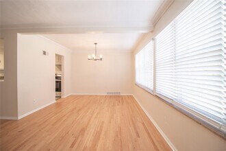 7240 Balson Ave in University City, MO - Building Photo - Building Photo