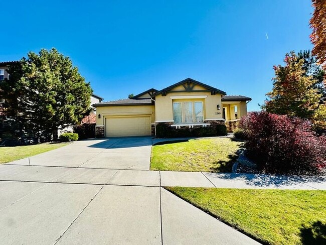 2340 Hickory Hill Way in Reno, NV - Building Photo - Building Photo