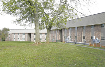 Atchley Apartments in Maryville, TN - Building Photo - Building Photo