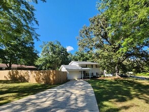 3301 Roland Rd in Sylacauga, AL - Building Photo - Building Photo