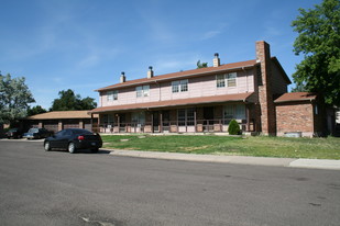 14026 E 22nd Pl in Aurora, CO - Building Photo