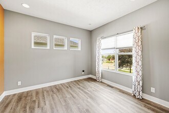 8008 N 167th St in Bennington, NE - Building Photo - Building Photo