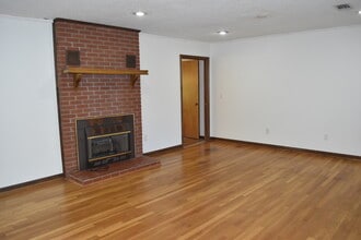 959 Pleasant Valley Rd in Murphy, NC - Building Photo - Building Photo