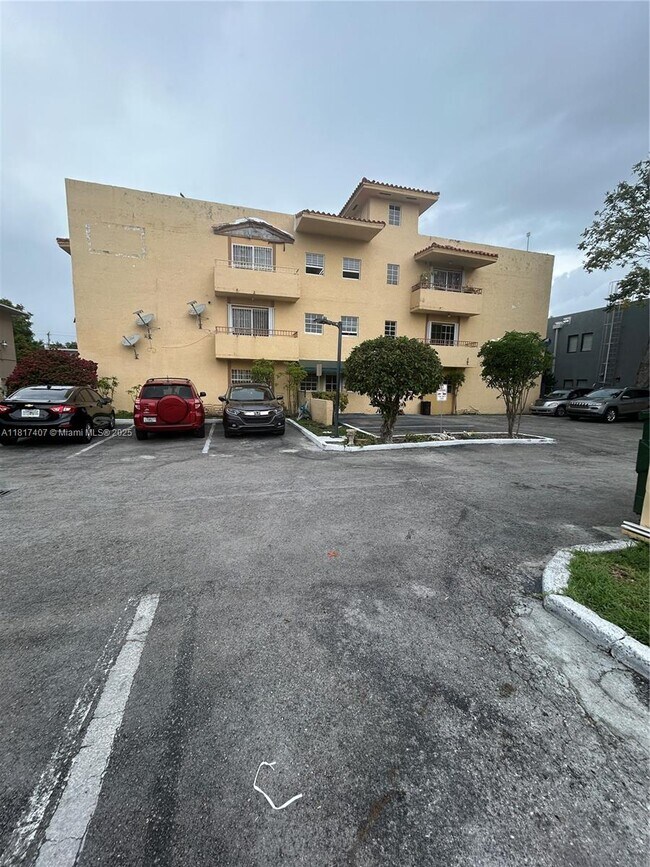 property at 1351 SW 4th St