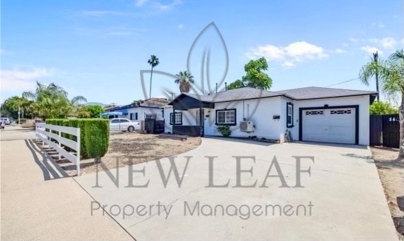 property at 556 N East End Ave