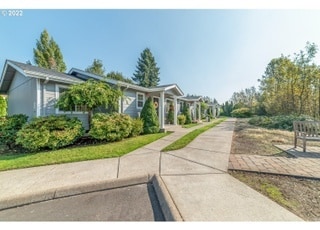 property at 25105 Cottage Ct