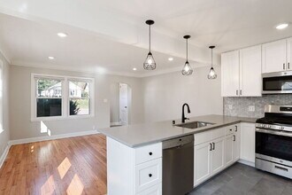 4325 Bloomington Ave in Minneapolis, MN - Building Photo - Building Photo