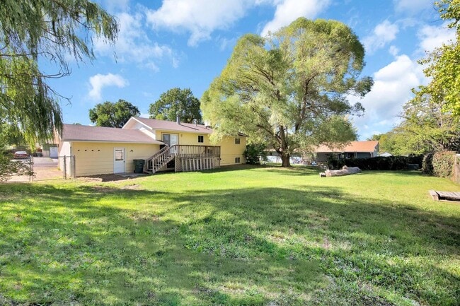 2664 Bahamas Way in Grand Junction, CO - Building Photo - Building Photo