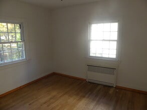 866 N Abingdon St in Arlington, VA - Building Photo - Building Photo