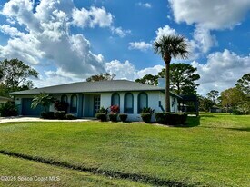 1084 Herne Ave NE in Palm Bay, FL - Building Photo