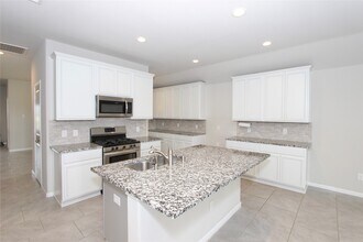 1303 Keaton Ct in Rosenberg, TX - Building Photo - Building Photo