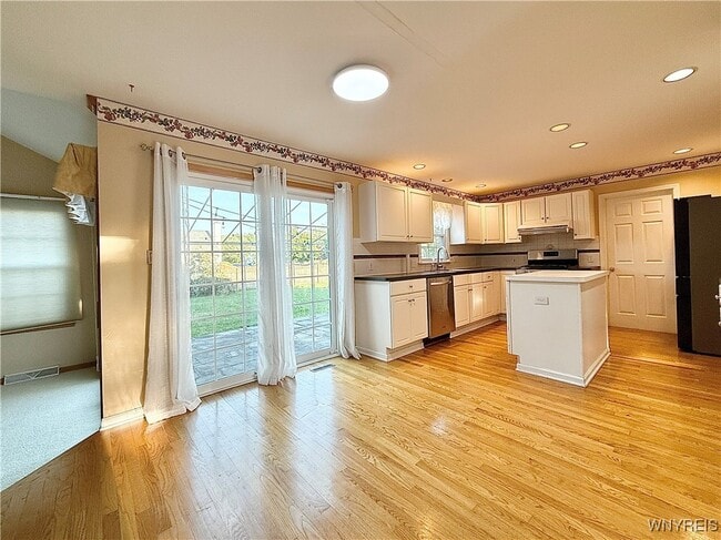 property at 1 Monta Vista Ct