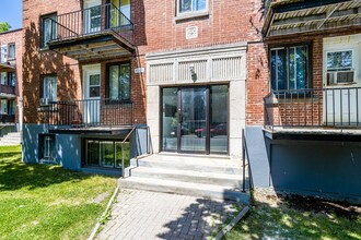 4561-4581 Barclay Av in Montréal, QC - Building Photo - Building Photo